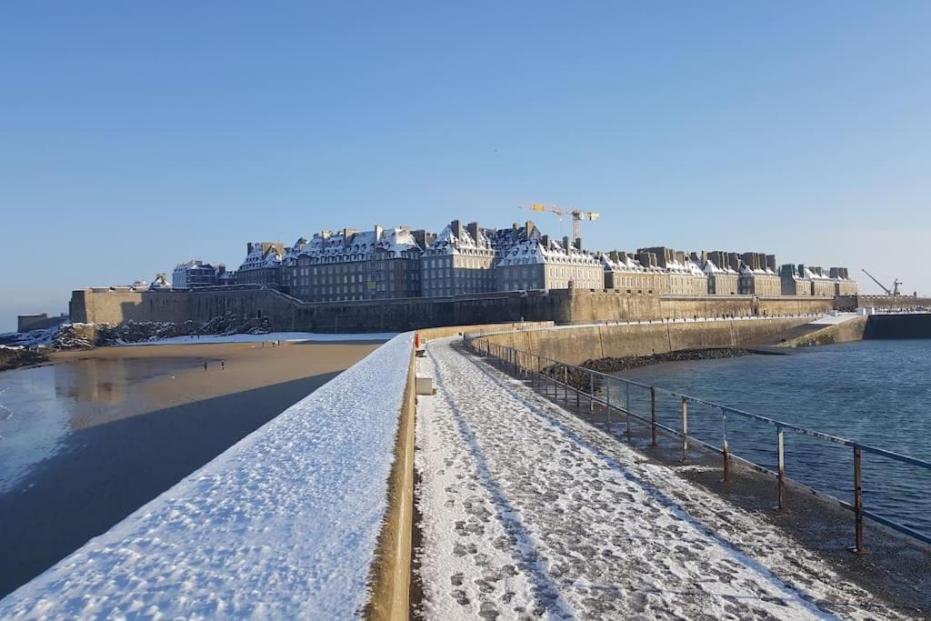 Appartement A 30M De La Plage Du Sillon. Сен Мало Екстериор снимка